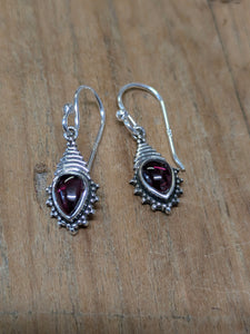 Dainty Amethyst drop earrings