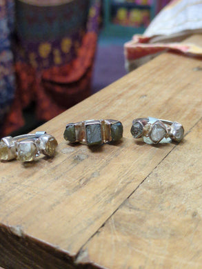 Slim band triple rough crystal ring