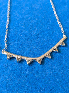 Indian silver curve and stone necklace