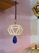 Chakra decorations with glass droplet