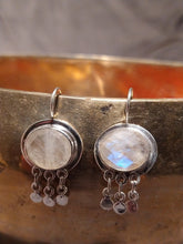 Silver oval stone earring