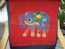 Square elephant embroidery