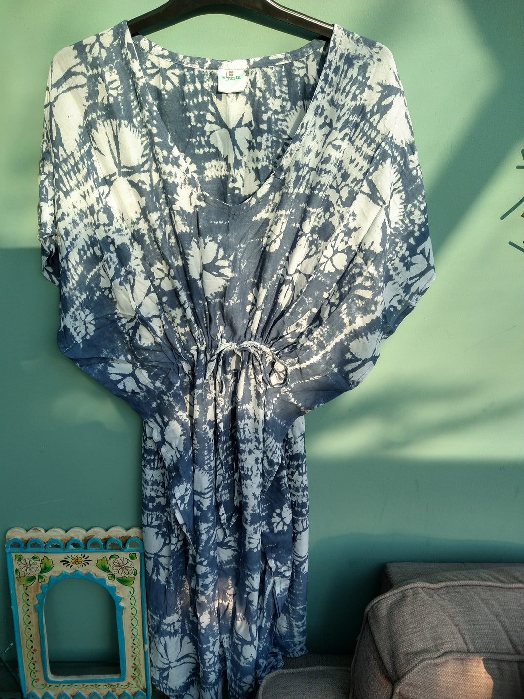 Kaftan dress blue & white