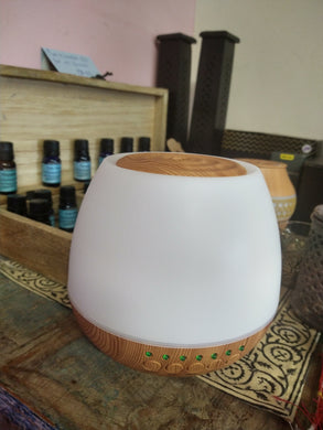 Large electric colour change (usb) ultrasonic essential oil diffuser